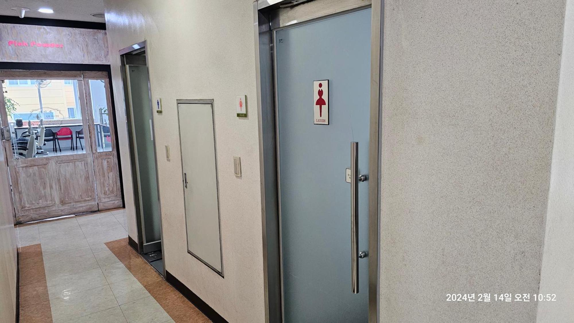 Hongdae Residence-2 1Min From Hongik Uni Station Exit #1 Seul Zewnętrze zdjęcie